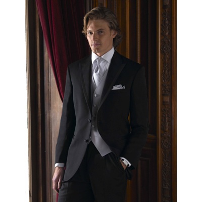 Two Button Lavida Tuxedo Rental Two Button Lavida Tuxedo Rental